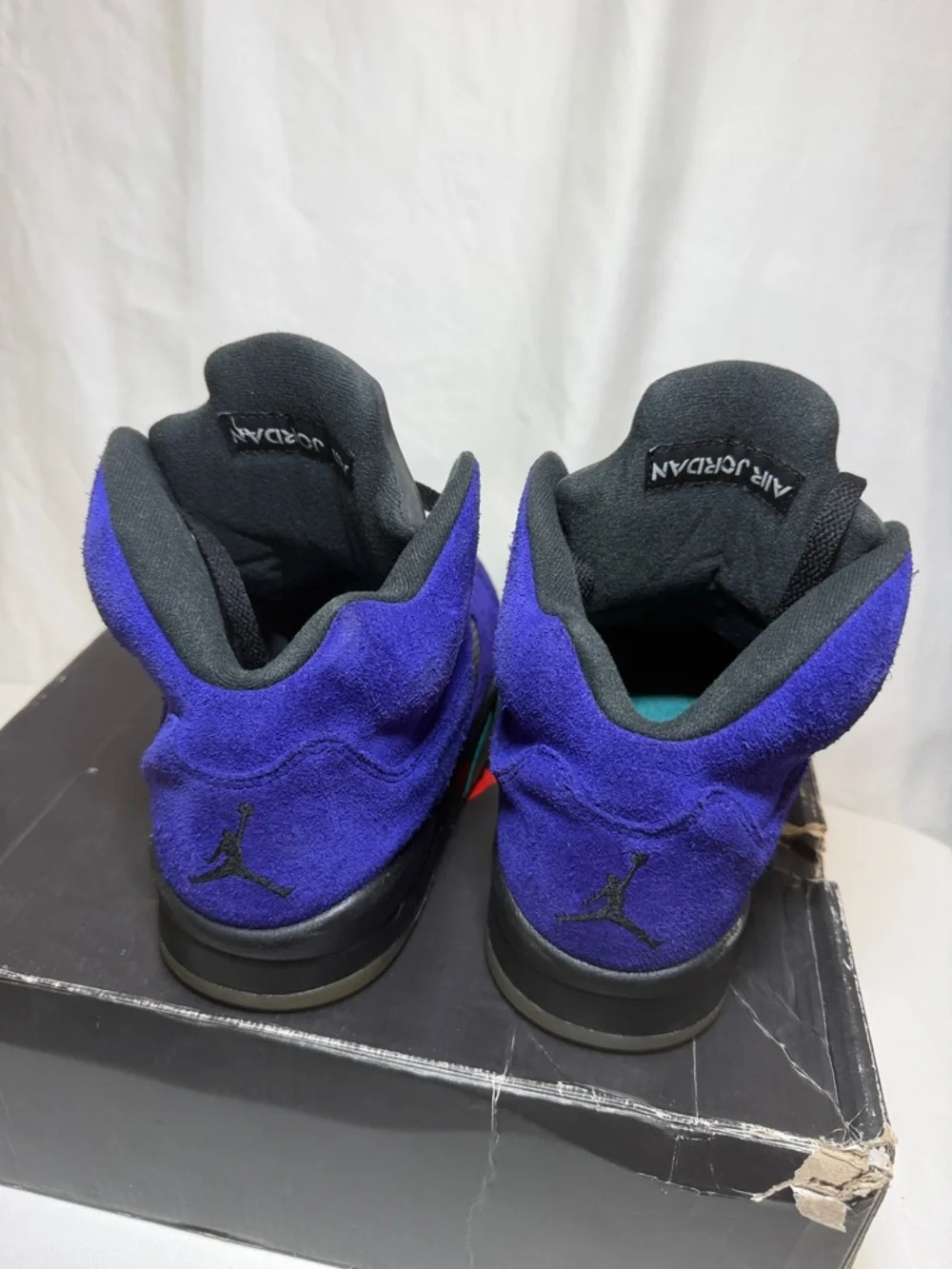 Nike Air Jordan 5 Alternate Grape Purple Suede Retro Sneakers Men’s 8